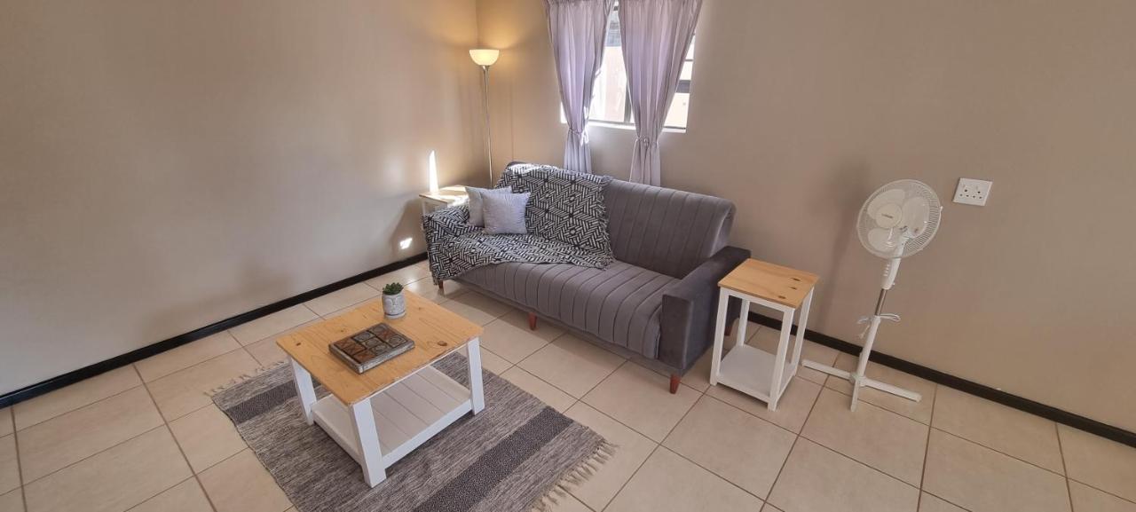 Spacious Cottage Mount Road Extérieur photo