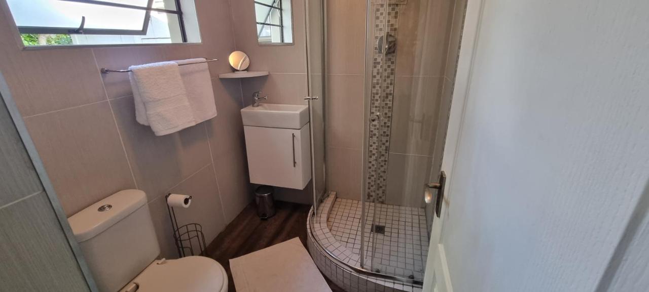 Spacious Cottage Mount Road Extérieur photo
